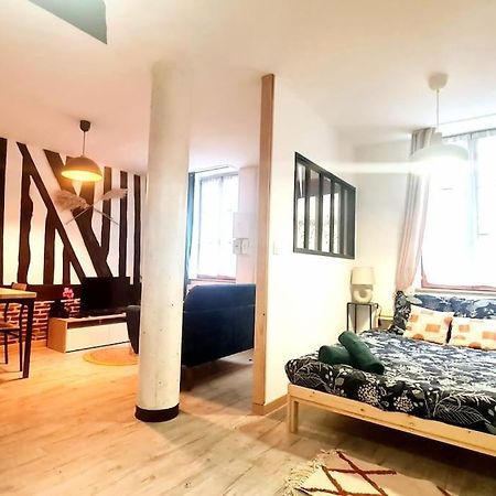 Chic Et Normand, Parking Facile, Wifi Hd Apartment ปองต์-เอาเดแมร์ ภายนอก รูปภาพ