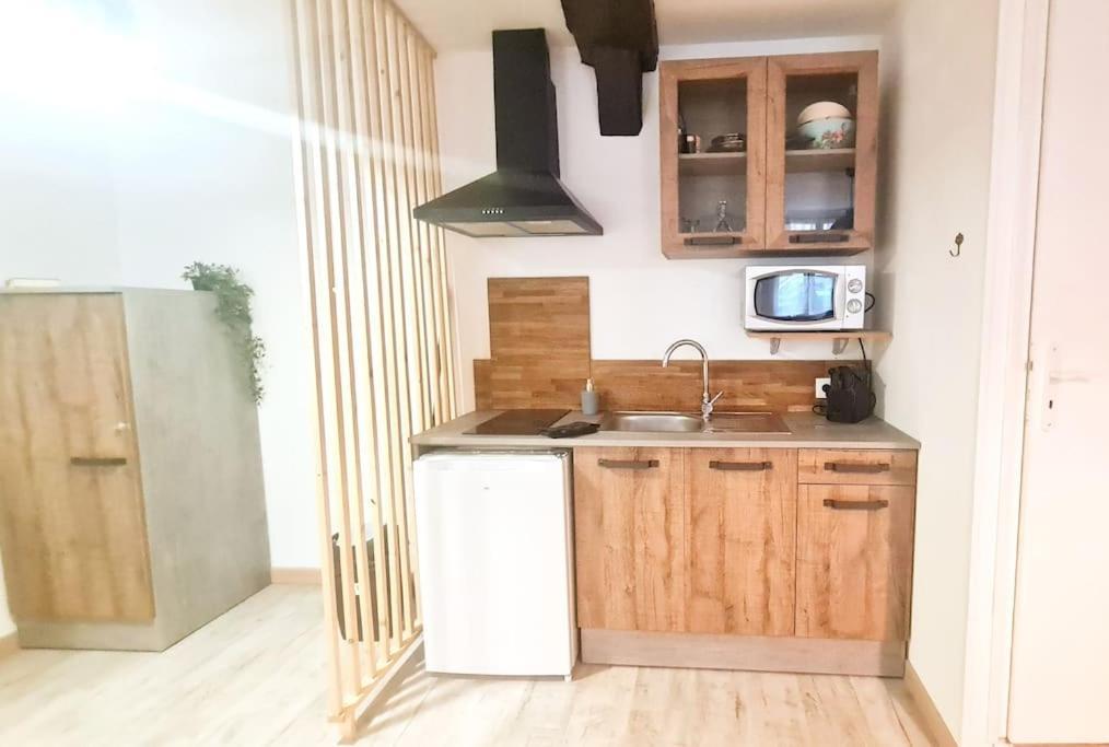 Chic Et Normand, Parking Facile, Wifi Hd Apartment ปองต์-เอาเดแมร์ ภายนอก รูปภาพ